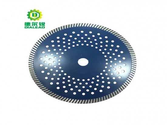 Cool Core Hard Materials Turbo Blade